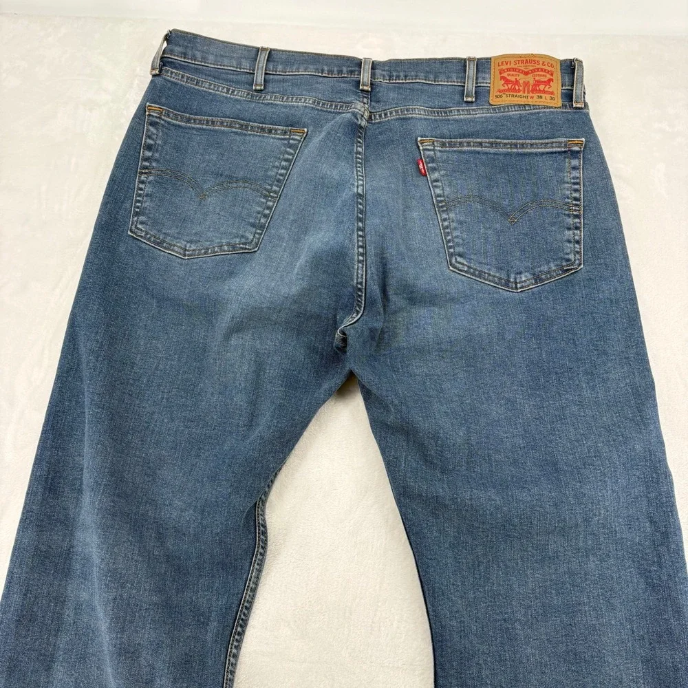 Levi's 506 Straight Mens 38x30 Jeans Blue Denim Classic Fit‎ 5-Pocket Regular